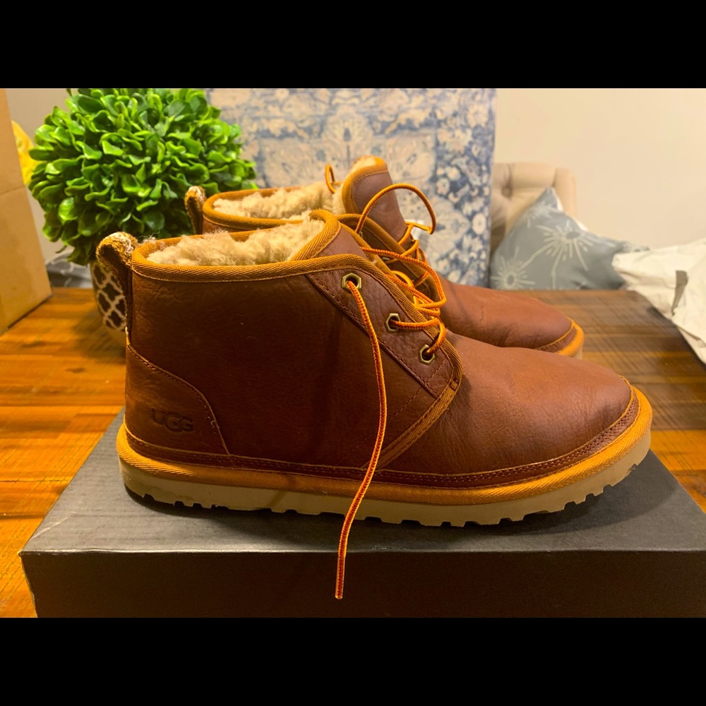 Neumel Boots